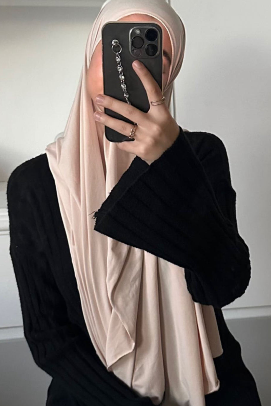 creme hijab